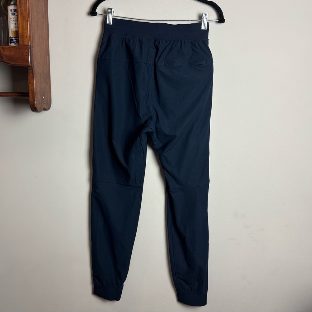 Lululemon Women’s Navy Joggers – Size XS - Picture 6 of 9